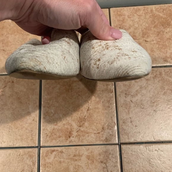 Band of Gypsies Jasmine Distressed Chenille White Vegan Flats size 10 - Picture 10 of 11